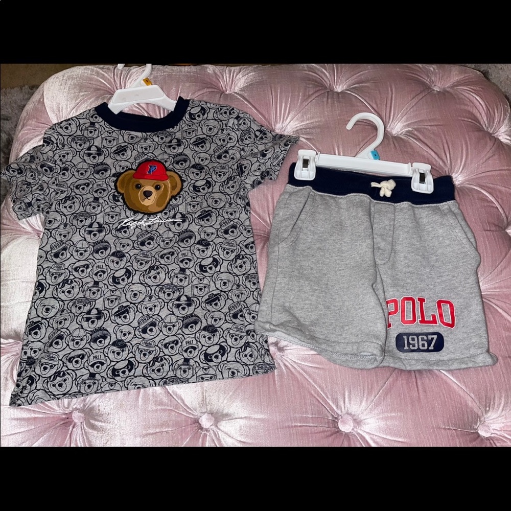 Polo by Ralph Lauren shorts set with teddy bears. Size 4T. Excellent condition